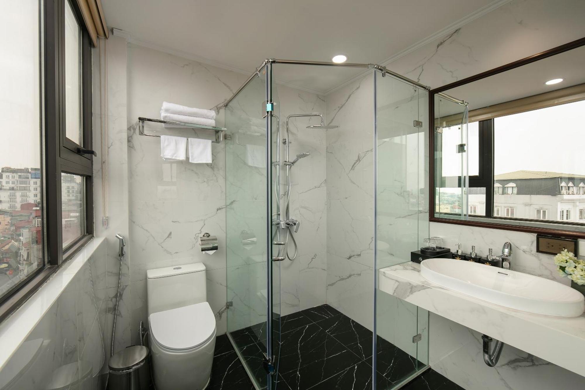 Hanoi Plaza Suite Hotel & Spa Exterior foto